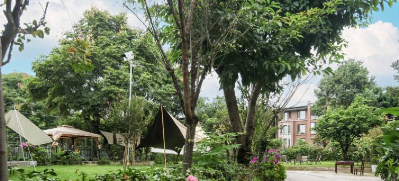 成都新界名人酒店(红牌楼太平园地铁站店)图片