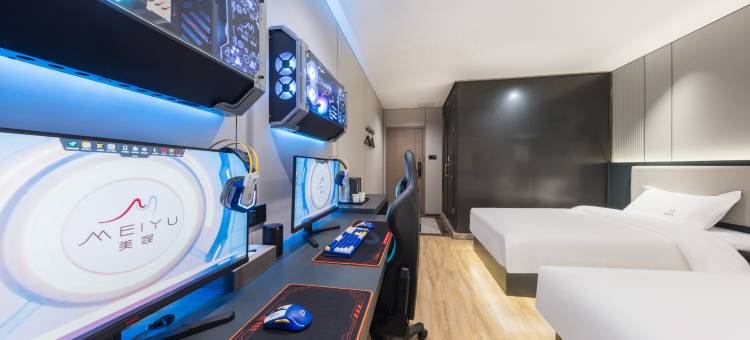 美娱·星峰电竞酒店(武汉欢乐谷园林路地铁站店)图片