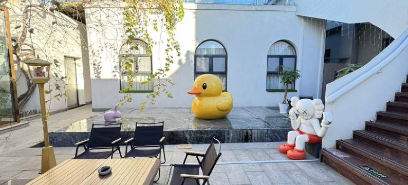 北京18HOW前门葡萄院子(天安门广场大栅栏店)图片