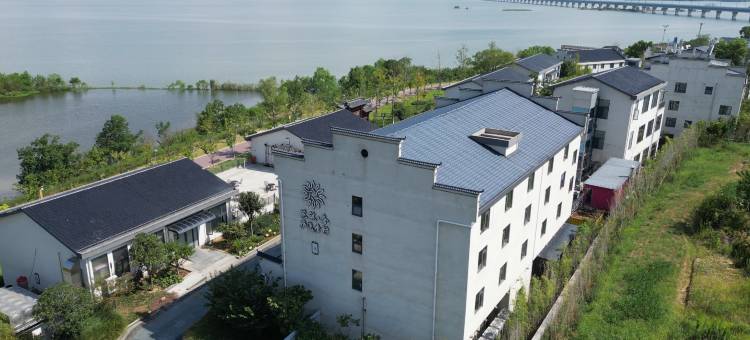 花筑·庐逸香村(九江庐山北海度假区店)图片