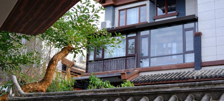 建全・茶韵香澜｜智能私汤庭院度假民宿(茶马古城店)图片