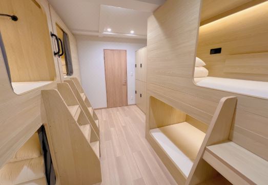 Snowball Hostel Hotel Overview