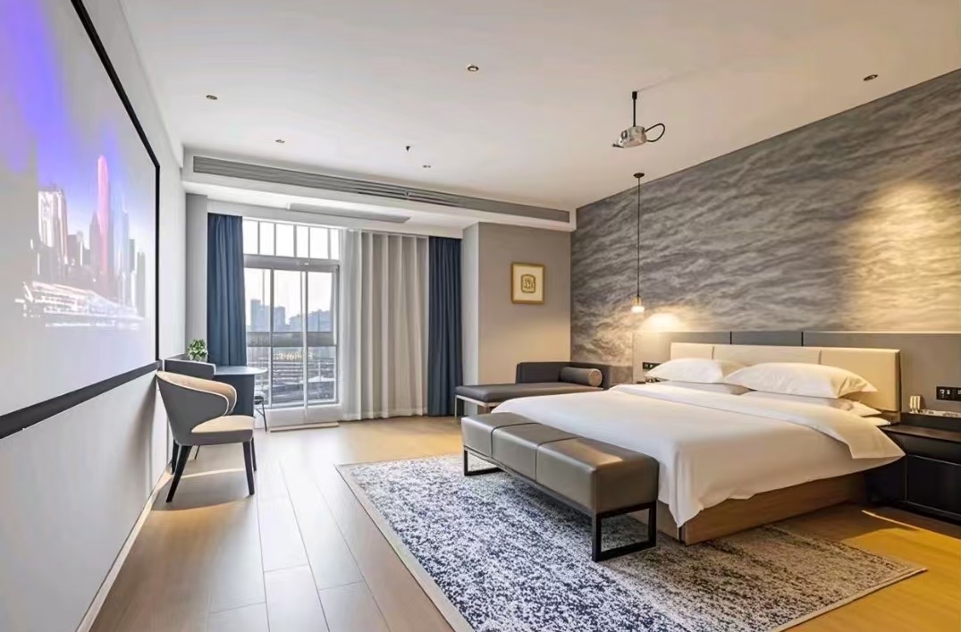 Moonlight Hotel in the City (Wing Yi Plaza)Over view