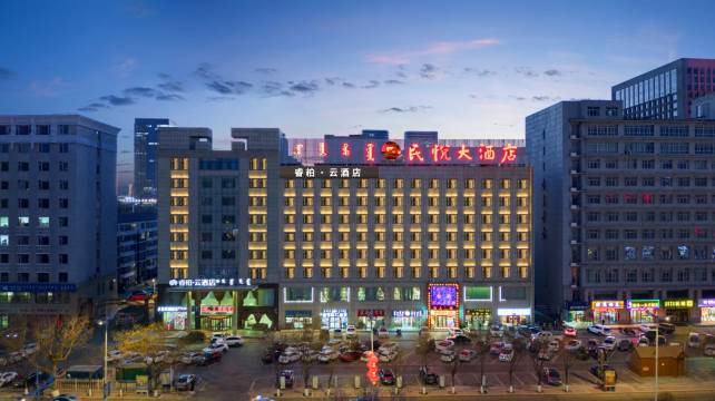 hotel overview picture