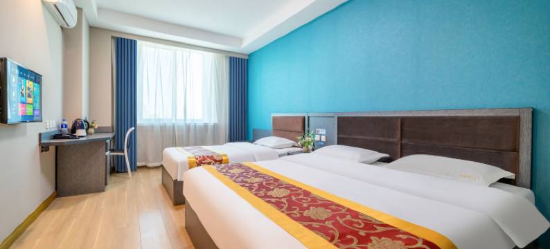 金海悦酒店(大连保税区轻轨车站店)图片