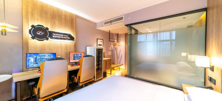 网鱼电竞酒店(宁波中山西路火车站店)图片