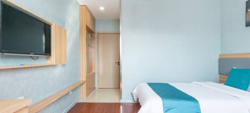 青岛石榴迦酒店(隐珠地铁站宏程新天地店)图片