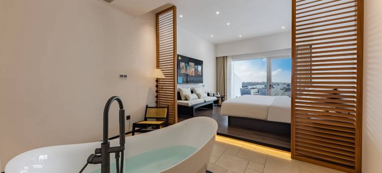 花筑·獭窟一号海景民宿(月亮湾沙滩店)图片