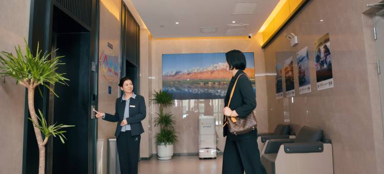 速8精选酒店(喀什行政审批局小亚郎湿地公园店)图片