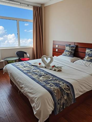 玉龙宾馆(宁武火车站店)