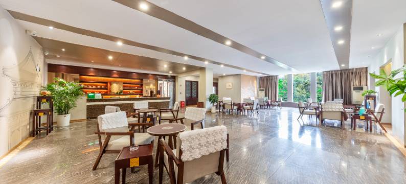 鹤都家园酒店图片