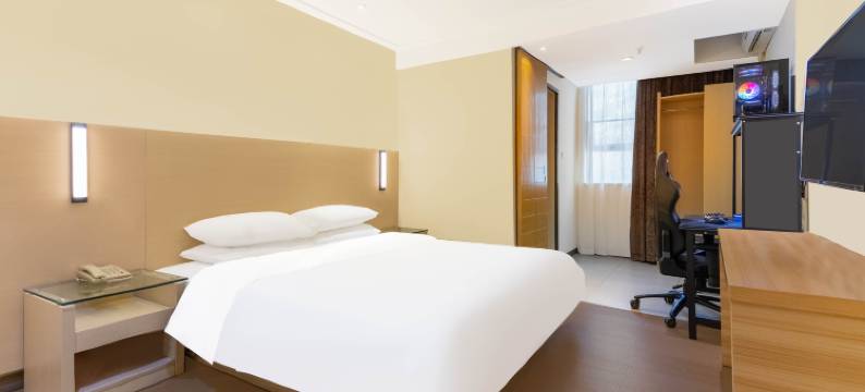 摩戏电竞酒店(广西贵港国际生活港高铁站店)图片