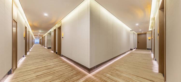 巴里岛国际酒店(精河友好时代高铁南站店)图片