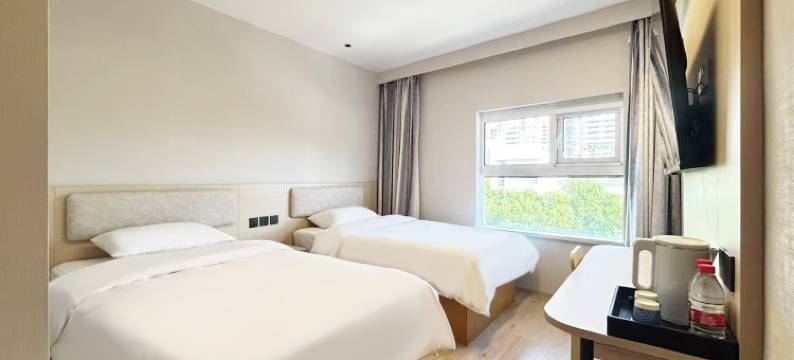 迪澳熊酒店(天津儿童医院刘园地铁站店)图片