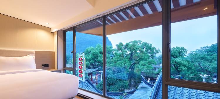 黄姚大公馆(黄姚古镇景区龙爪榕店)图片