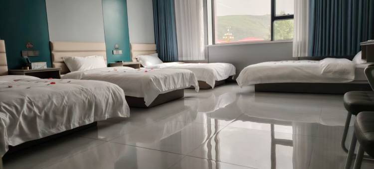 尼勒克百里画廊酒店(七十九团店)图片