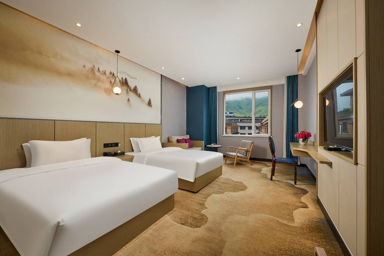 柏纳S酒店(那拉提镇草原风景区店)图片