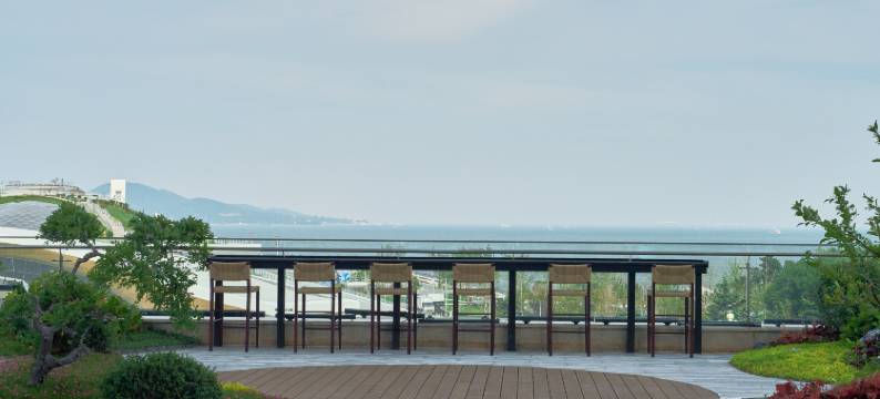 亦忱酒店(威至海港湾幸福门店)图片