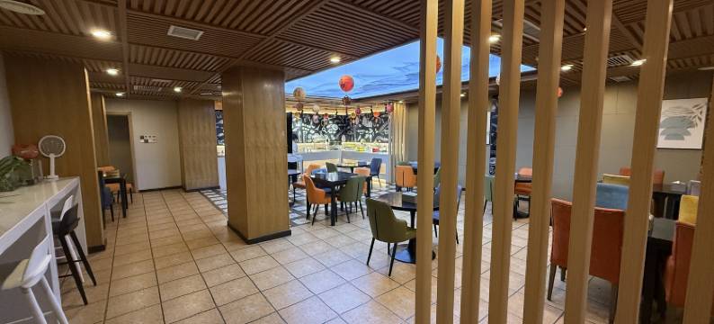 佳泰丽水温泉酒店图片