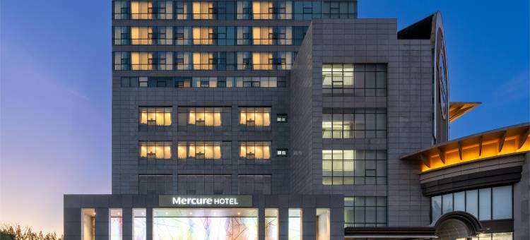 上海虹桥机场漕河泾美居酒店图片