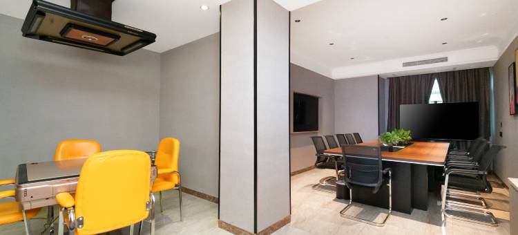 艺龙玺程国际酒店(深圳松岗琥珀市场店)图片