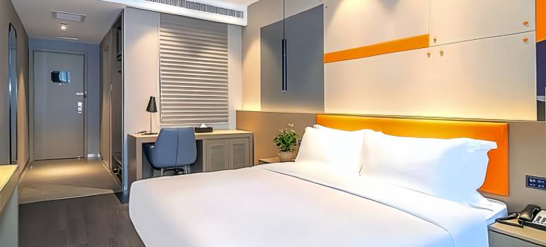 郑州乐佳观影酒店(汇泉西悦城店)图片