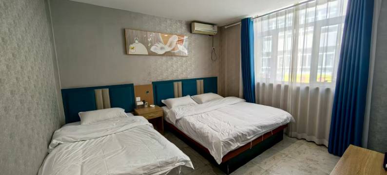 优尔驿宾馆(南湖广场店)图片