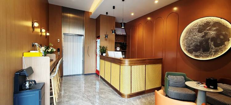 云居酒店(太原科技大学店)图片