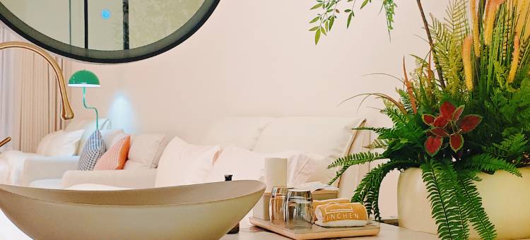 锦辰轻奢民宿(贵阳长江路地铁站店)图片