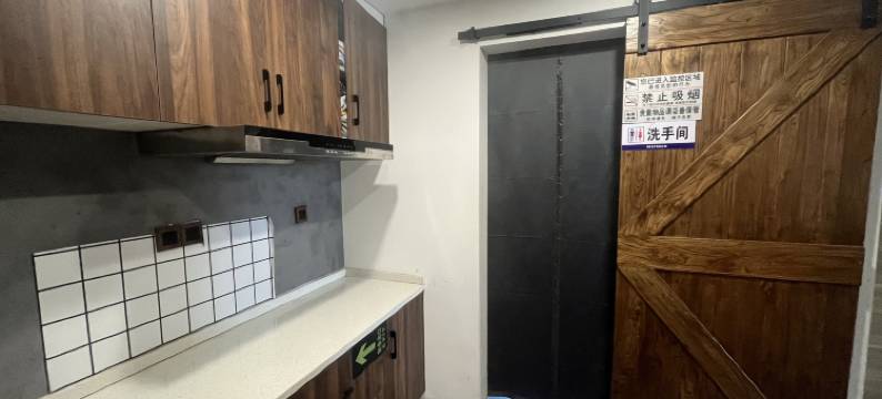 家家青年民宿(红谷滩万达店)图片