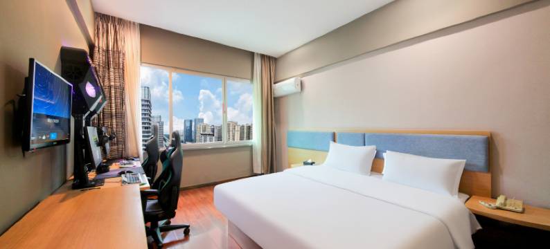 主场电竞民宿(绵阳长虹国际广场店)图片