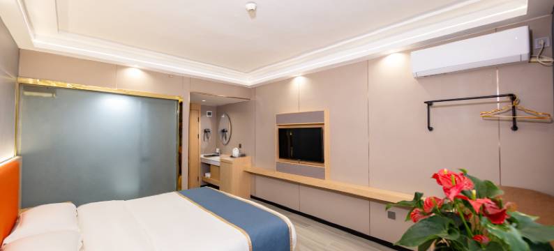 鸿润光阳酒店(火车站石马公园店)图片