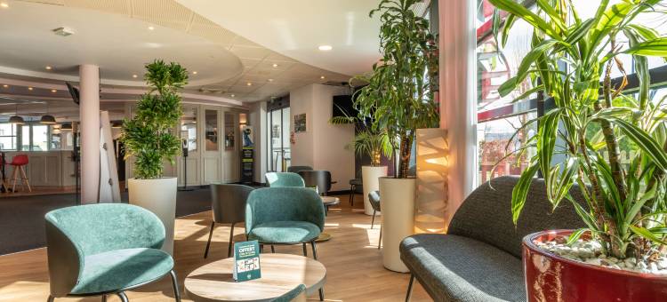 欧洲海峡隧道加莱3星B&B住宿加早餐酒店(B&B Hotel Calais Terminal Cité Europe 3 étoiles)图片