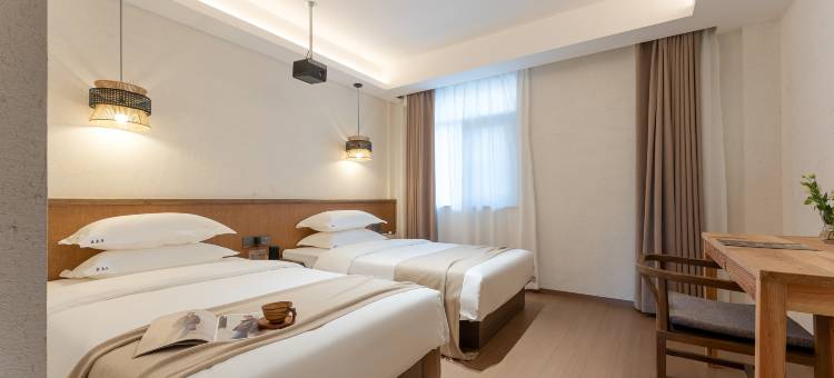 花筑·庆鱼年民宿(徽州古城徽州府衙店)图片