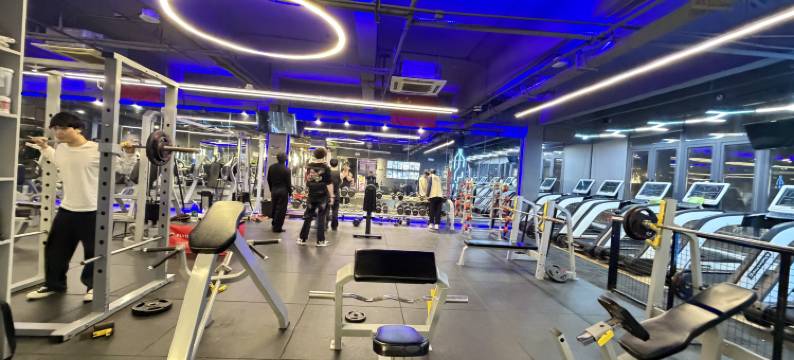 悦云居酒店(常熟市中心招商城店)图片