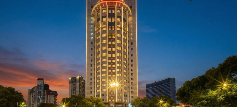 维也纳酒店(上饶市中心广场万力时代店)图片