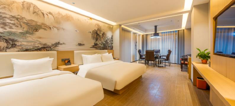 兰欧尚品酒店(天水中心广场汽车站店)图片