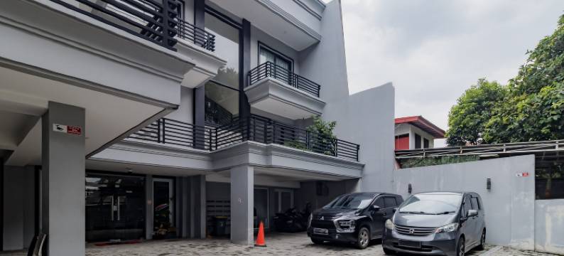 RedDoorz near Jakarta International Velodrome图片