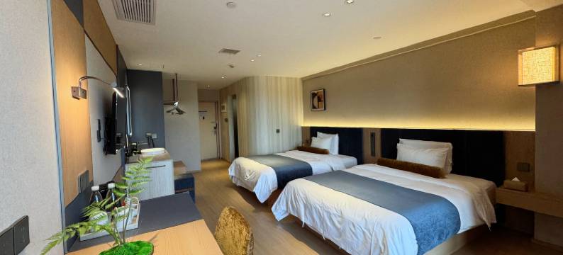 五悦·悦心酒店(上饶万力时代金龙岗青年艺术街区店)图片