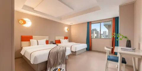 中區酒店(惠州惠陽高鐵站星河COCOGARDEN店)
