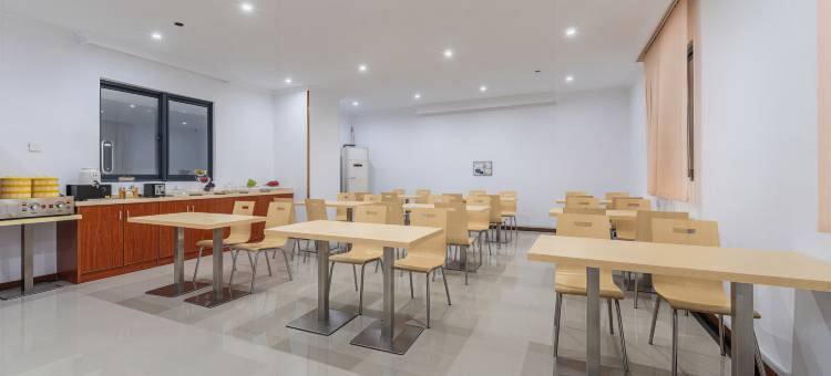 艺龙安云酒店(苏州长江壹号生活广场科技大学店)图片