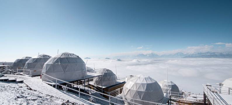 牛背山星云营地图片