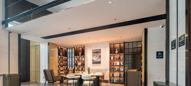 深圳罗湖口岸万象城亚朵酒店图片