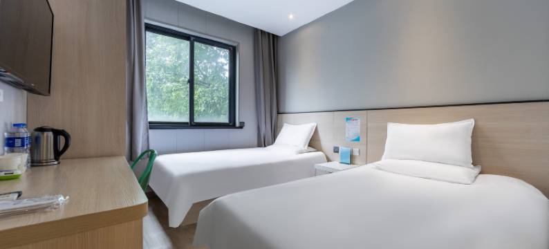 海友酒店(上海临港宝龙广场店)图片