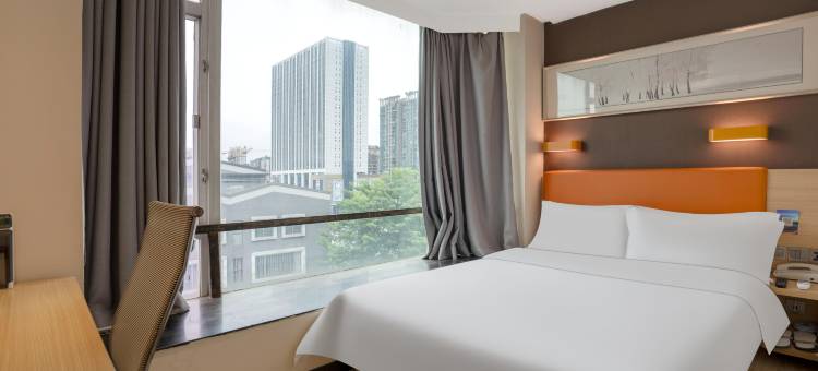 7天优品酒店(广州国际金融城棠下地铁站店)图片