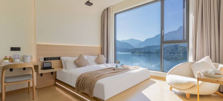 柒玥民宿(雅女湖店)图片