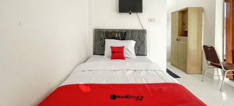 红门酒店-近玛塔兰西洛亚姆医院(RedDoorz near Siloam Hospital Mataram)图片