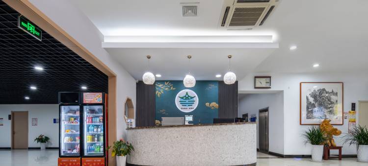 如家派柏云酒店(青岛西站海西路店)图片