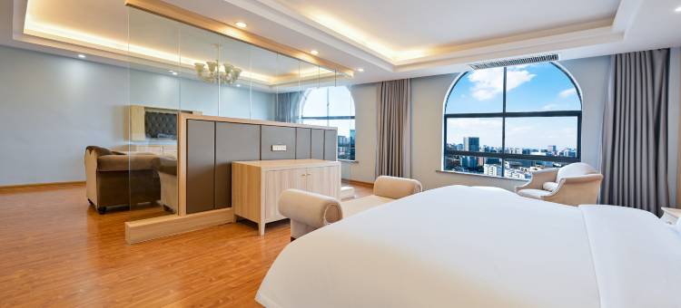 怡之豪国际酒店(桐城桐潜路店)图片