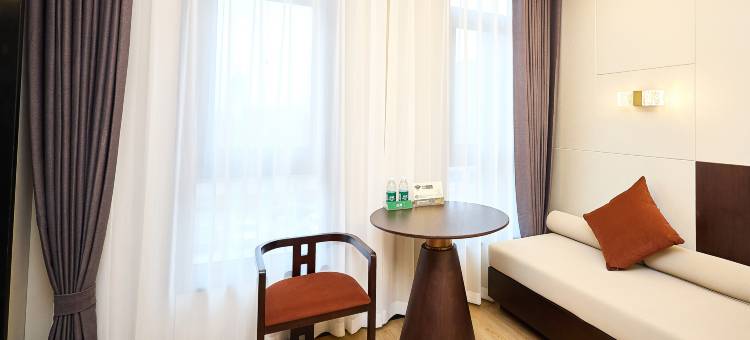 鹿小鹿PLUS酒店(宝龙城市广场店)图片